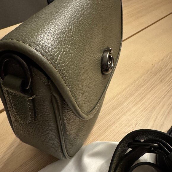 Crossbody_Bags